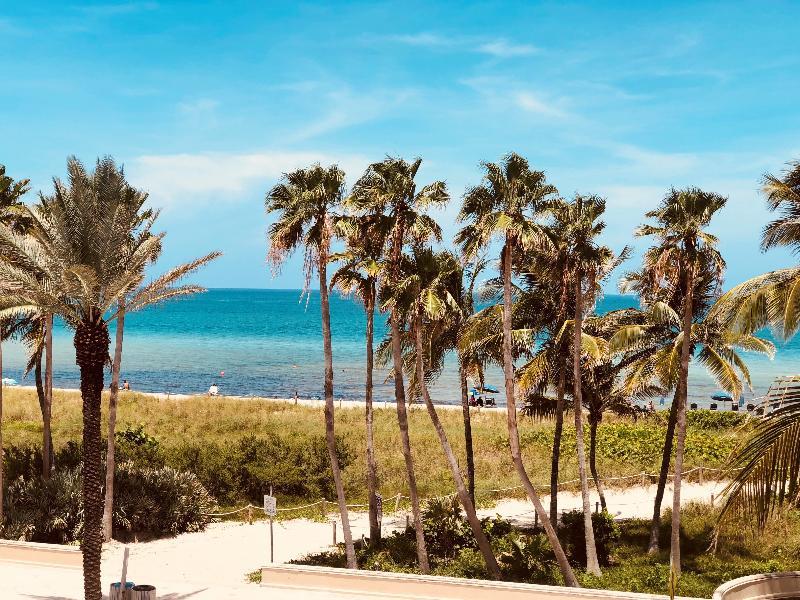 Broadmore Miami Beach Hotel Exterior photo