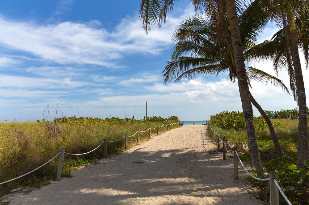 Broadmore Miami Beach Hotel Exterior photo